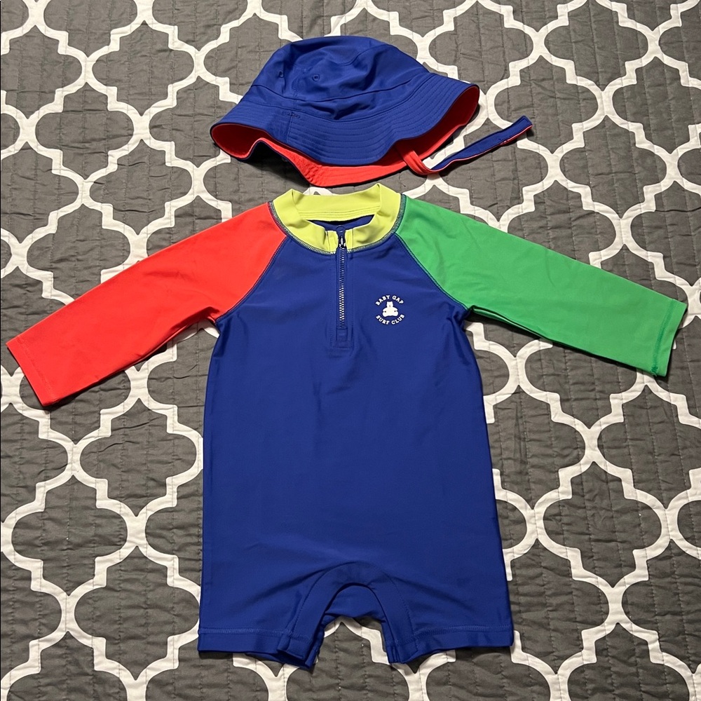 Baby Gap Colorblock Swimwear Rash Guard with Matching Swim Hat